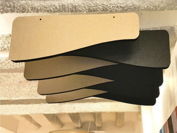 Baffle acustico fonoassorbente rivestito in tessuto